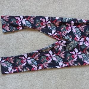 Lorna Jane yoga pants